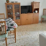 Pitti\'S House